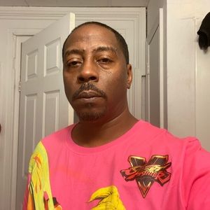 Meet your Posher, Gregory